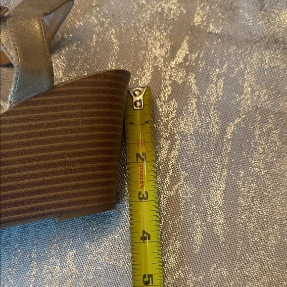 G.H. Bass & Co. Gold Strappy Sandals - Picture 6 of 6